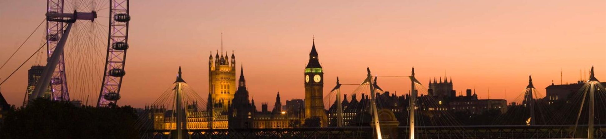 Backdrop of London before darkness.